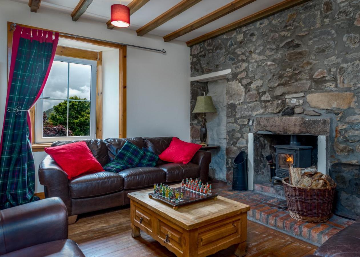 Gulabin Lodge Spittal of Glenshee Exterior photo